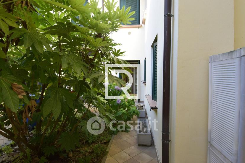 Bilocale in Via Giovine Italia — foto 12 di 28