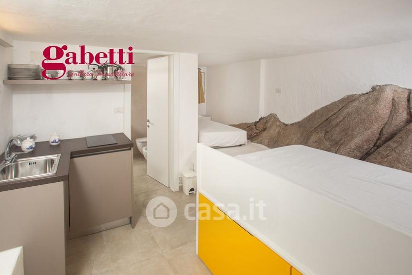 Villa in Via delle Costellazioni 20 — foto 25 di 50