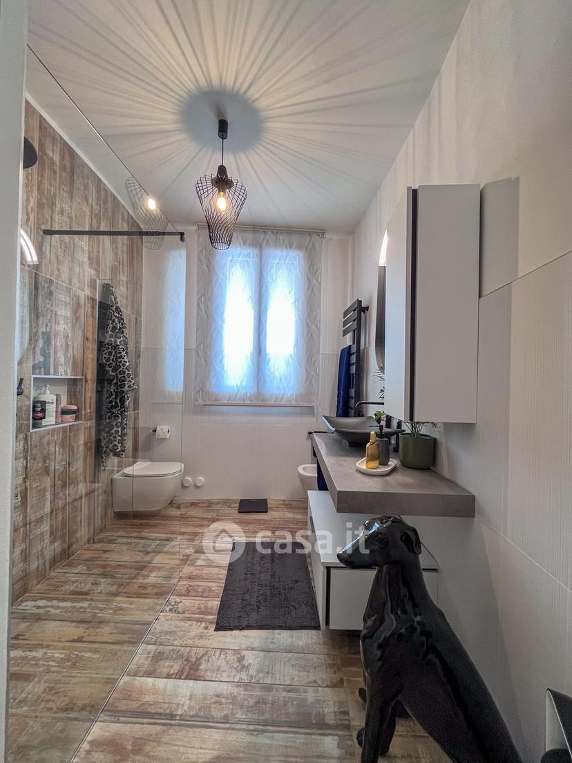 Villa in Via Torino — foto 3 di 40