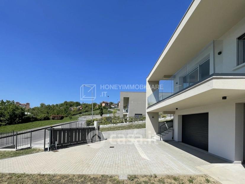 Villa in Via Giovannino Guareschi — foto 5 di 38