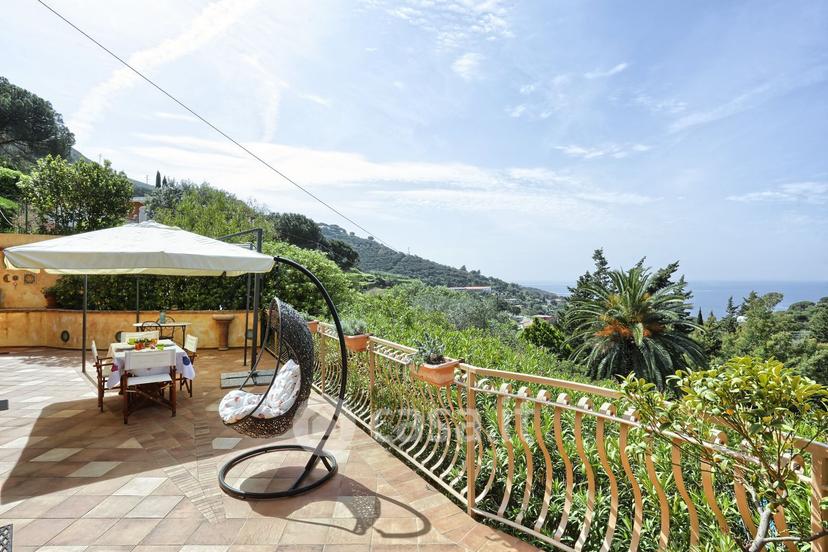 Villa in Morcone — foto 24 di 42