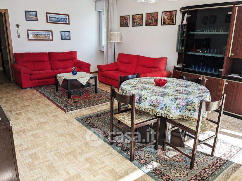 Appartamento in Via Clorinda Menguzzato