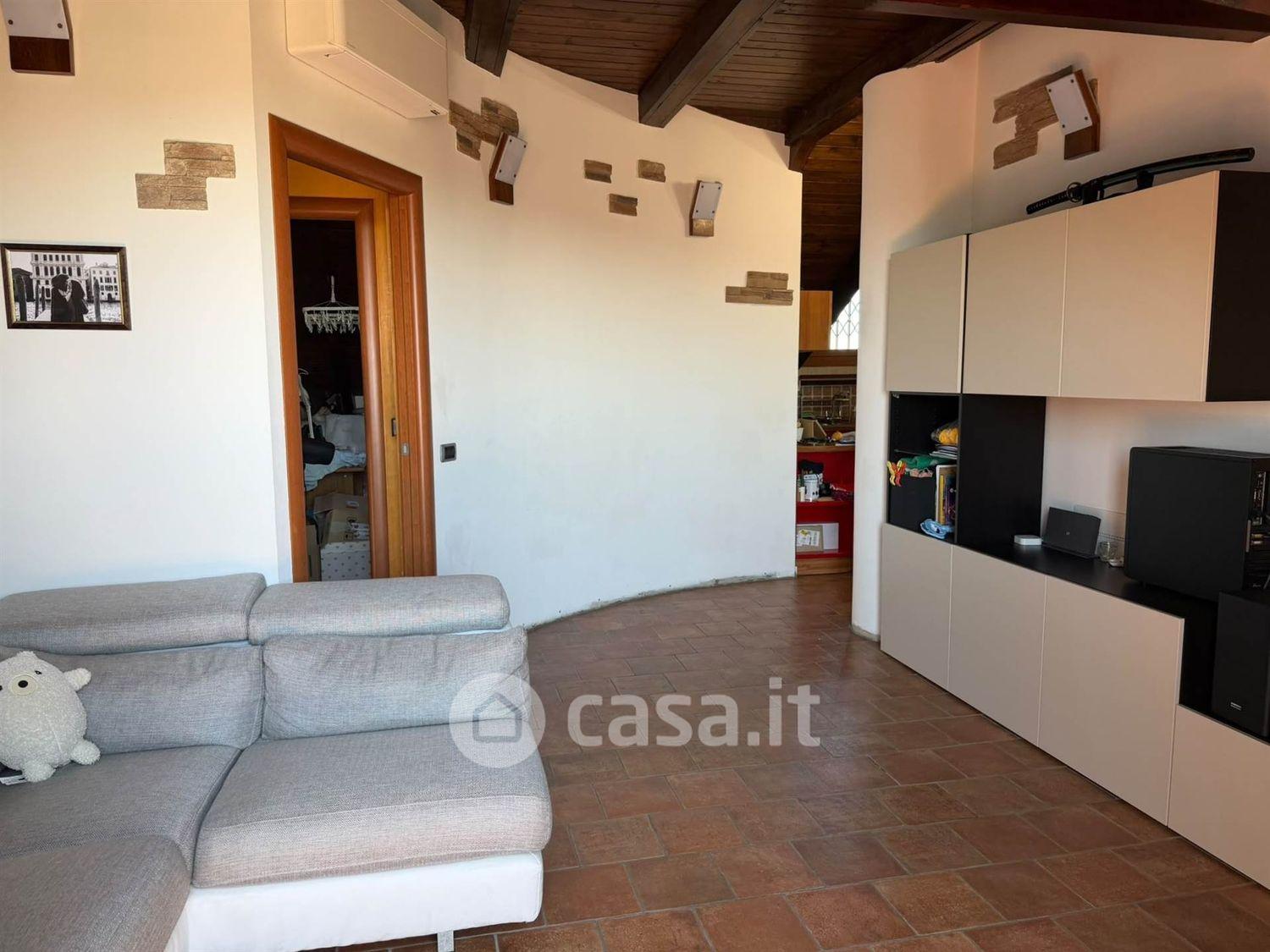 Trilocale in Via Bruno Buozzi 56