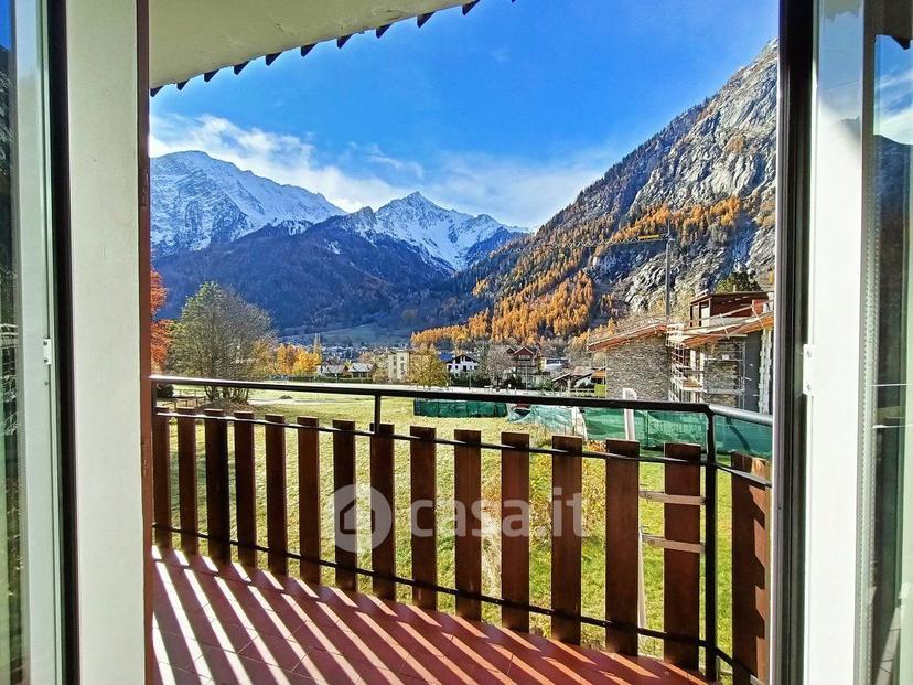 Trilocale in Strada Grand Ru 6 — foto 10 di 17