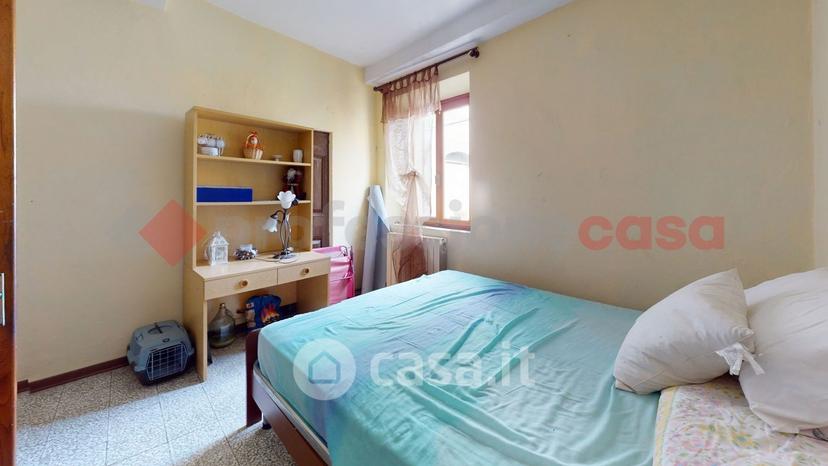 Appartamento in Via della Rocca 7 — foto 24 di 33