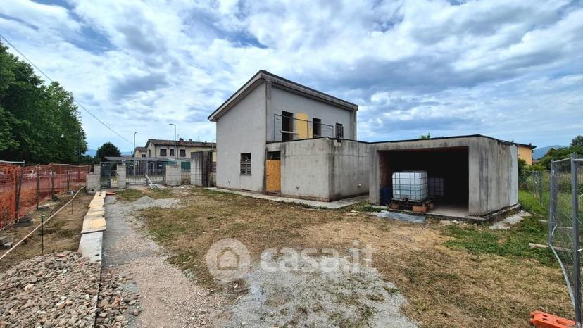 Villa in Via delle Ville 419 — foto 31 di 33