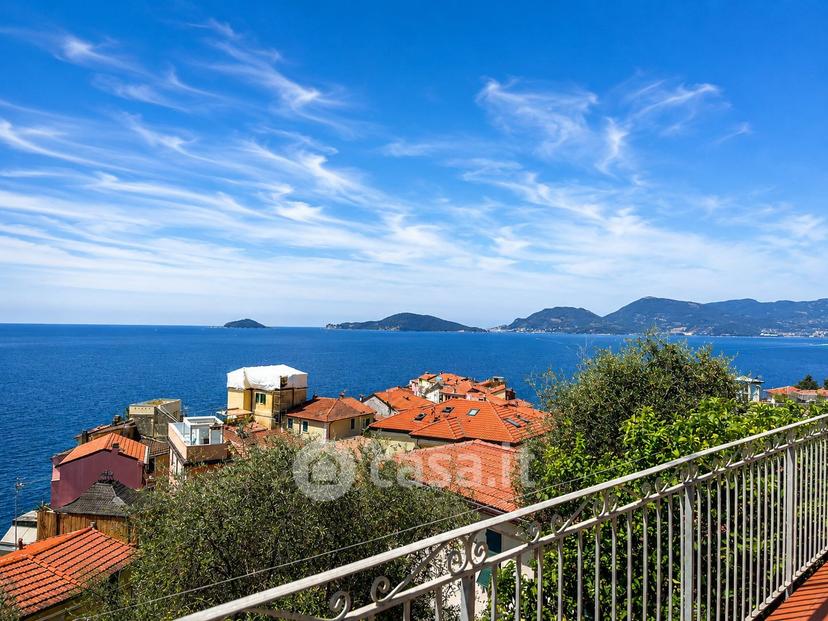 Villa in Via Giacomo Matteotti 13 — foto 5 di 45