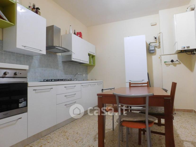 Stanza in Via dei Mulini 32 — foto 13 di 19