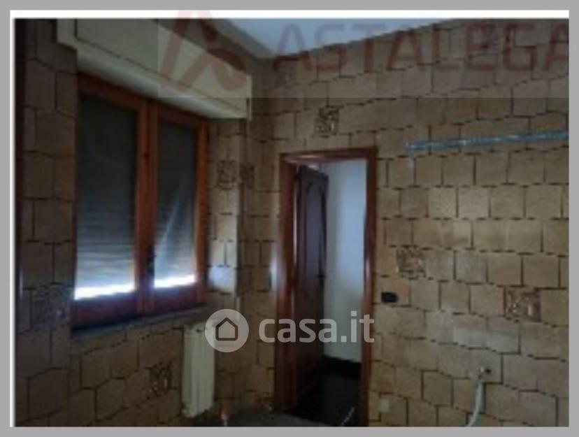 Appartamento in Via Trento E Trieste