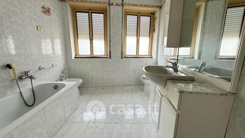 Appartamento in Via Cremenzi 55 — foto 2 di 12