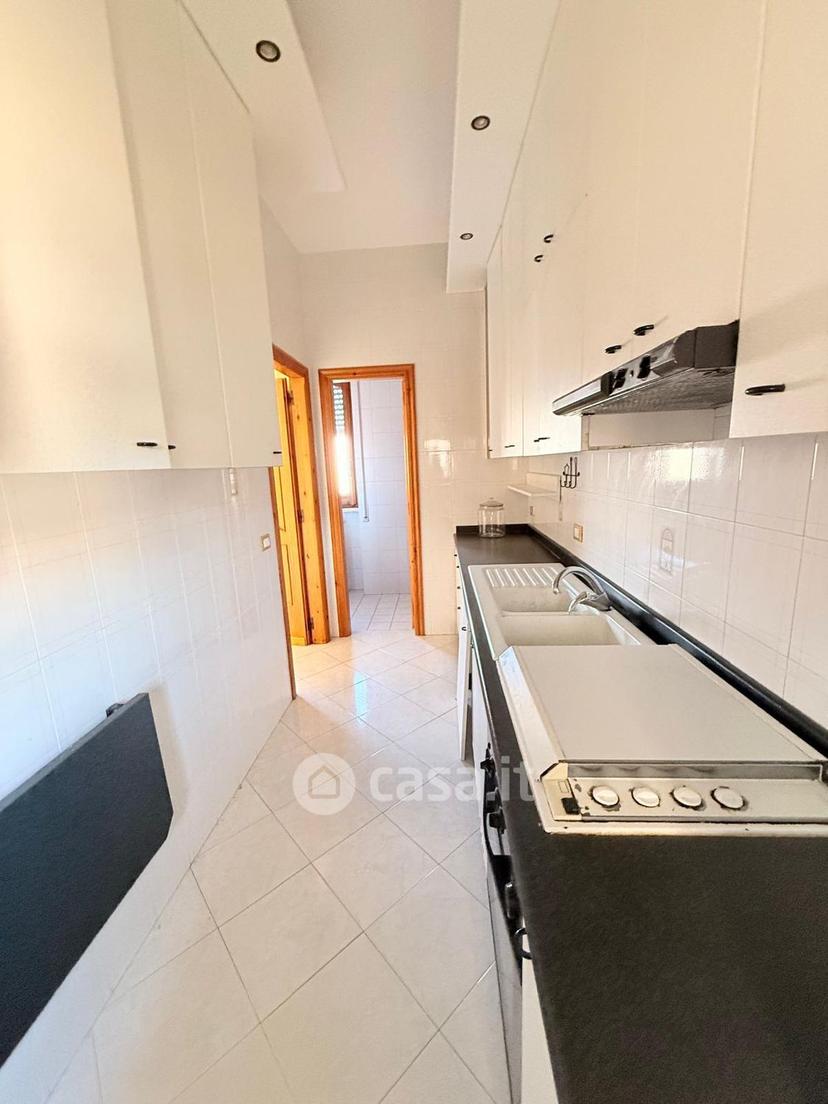 Quadrilocale in Piazza Ugo La Malfa — foto 24 di 34