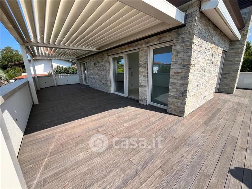 Villa in Via Salvador Allende 55 — foto 3 di 31