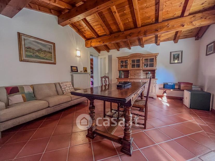 Villa in Via Goito — foto 31 di 42
