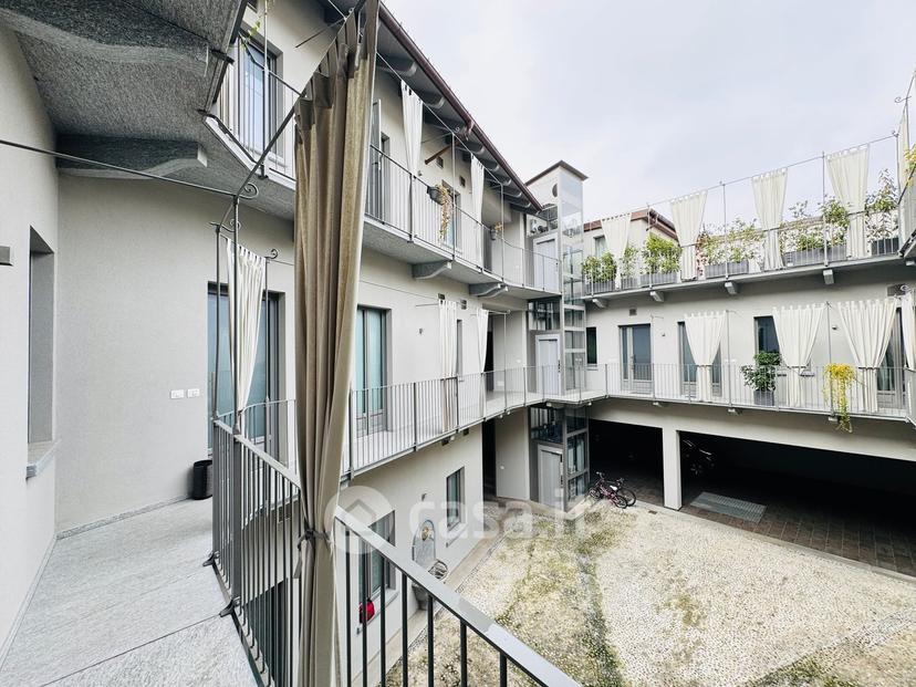 Trilocale in Via Vittorio Emanuele II 145 — foto 2 di 26