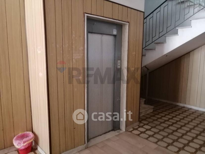 Quadrilocale in Via Termini 29 — foto 21 di 26