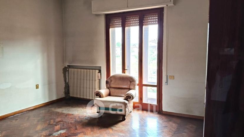 Villa in Via F. Caracciolo — foto 25 di 37