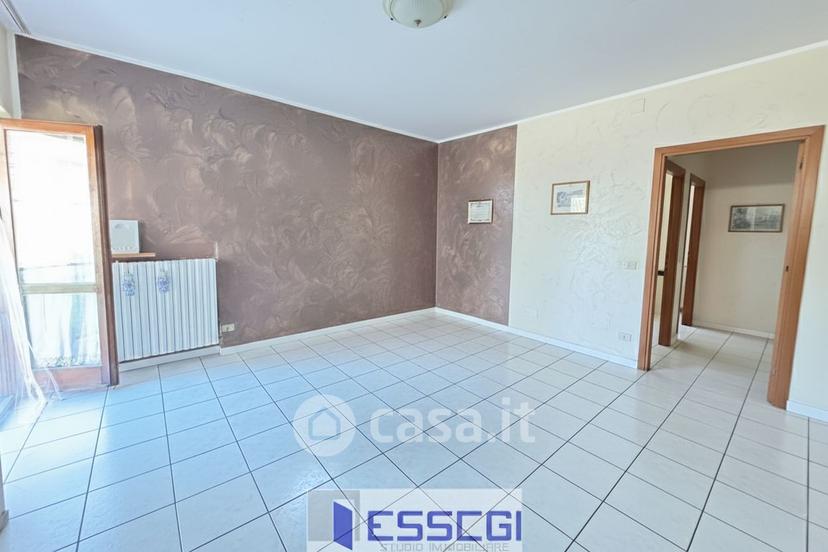 Quadrilocale in Via Cav. Attilio Porroni 10 — foto 20 di 27