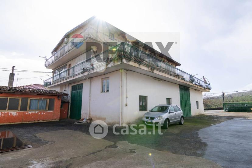 Trilocale in Via Giarre Nunziata 57 — foto 23 di 67