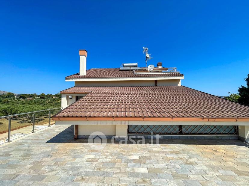Villa in Via Giovanni Guareschi 67 — foto 21 di 115