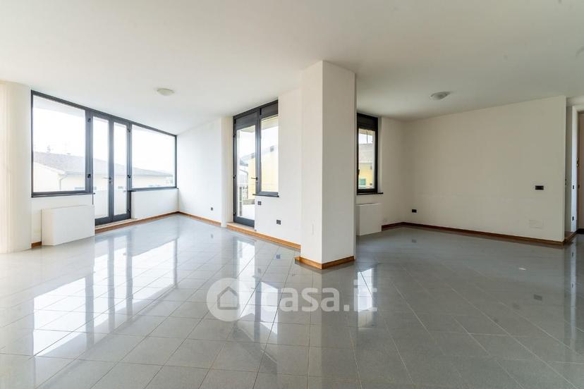 Quadrilocale in Via Roma 50053 — foto 23 di 29