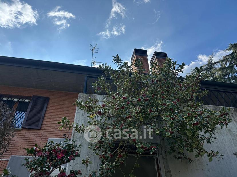 Villa in Via Martiri di Pizzocalvo — foto 20 di 28