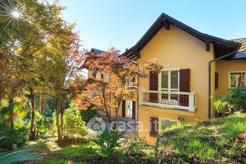 Villa in Via Angelo Cantoni 12 — foto 33 di 53