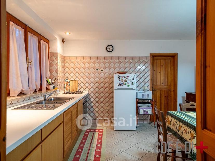 Villa in Strada Statale 439 Sarzanese Valdera 18 — foto 12 di 131