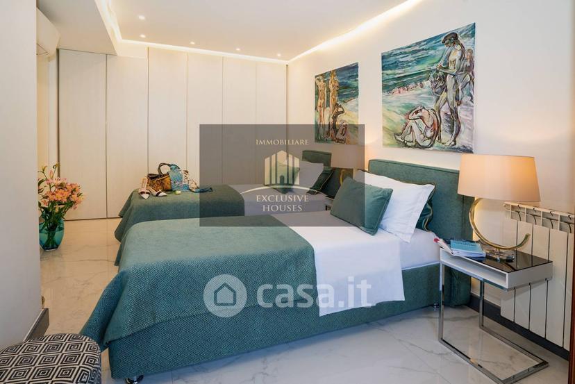 Quadrilocale in Viale Alcide de Gasperi — foto 24 di 54