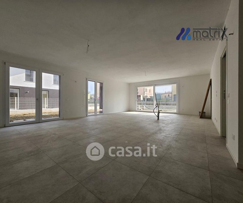Appartamento in Via Argine Sinistro — foto 12 di 34