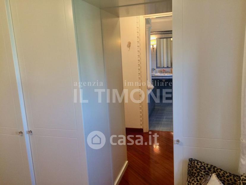 Trilocale in Via Cornice di Sant'Ambrogio — foto 25 di 31