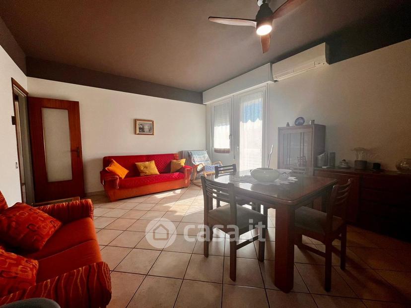 Villa in Via Rini Andrea — foto 3 di 29