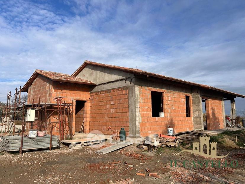 Villa in Località Carraia — foto 2 di 10