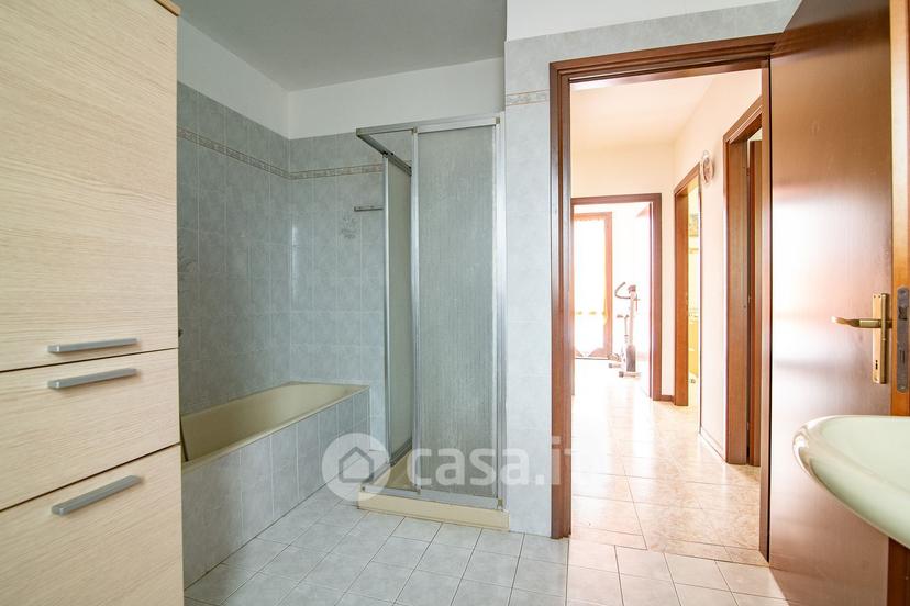 Villa in Via Roma 97 — foto 44 di 47