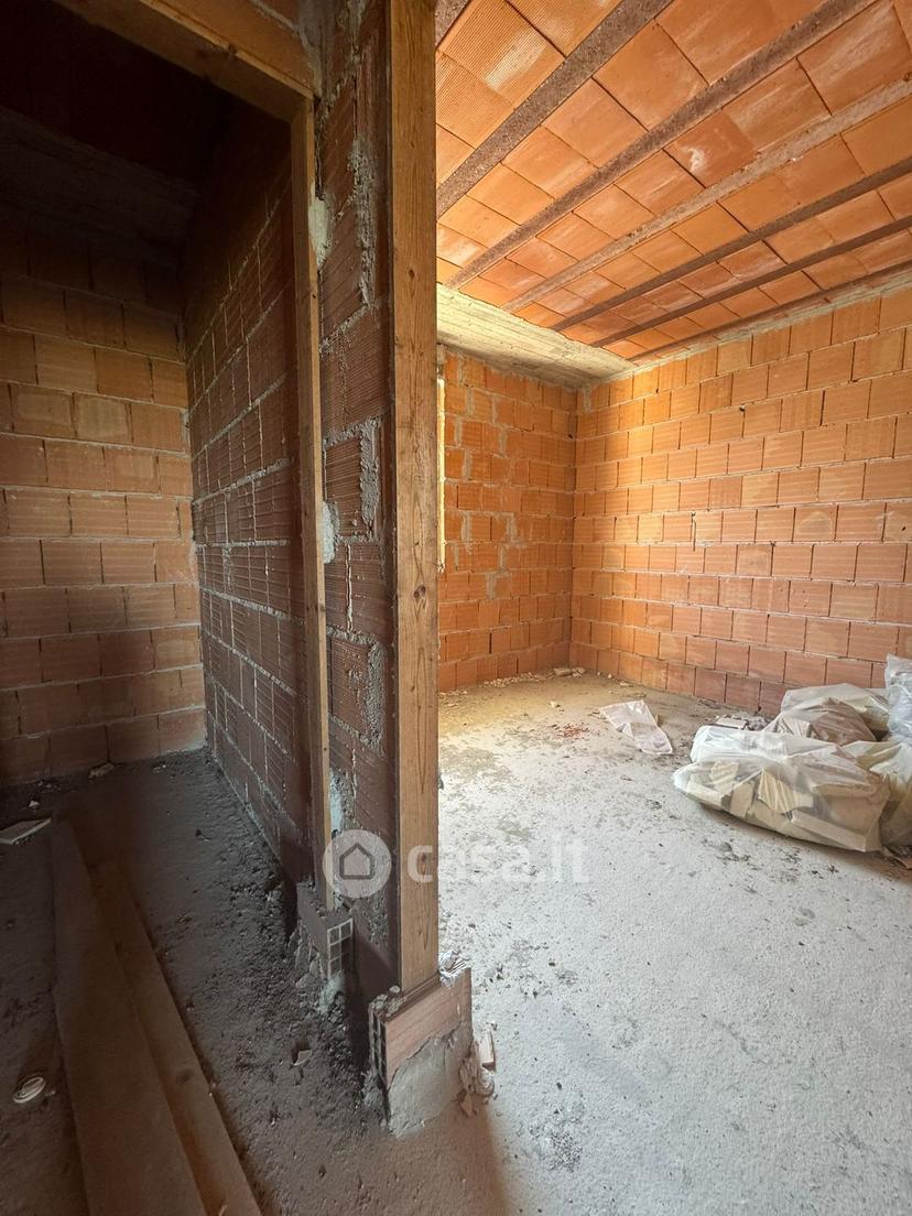Trilocale in Via Remo Massara — foto 3 di 16