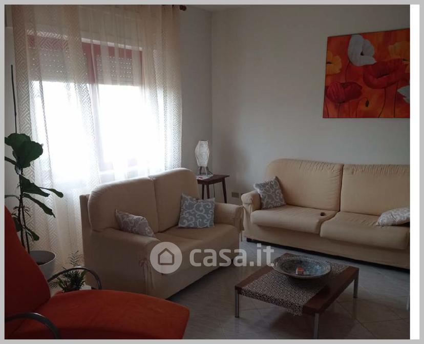 Appartamento in Via Magna Grecia — foto 3 di 32
