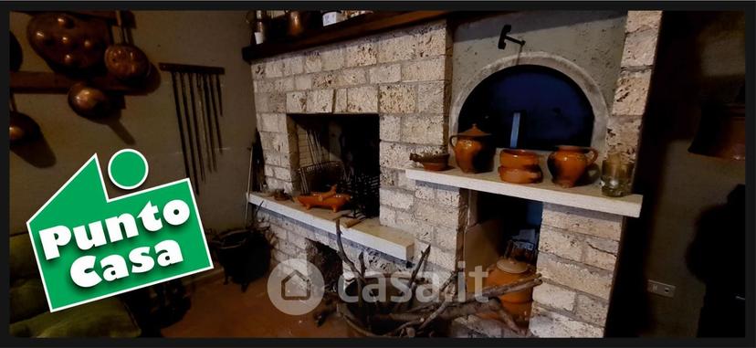 Villa in Via Europa 128 — foto 3 di 26