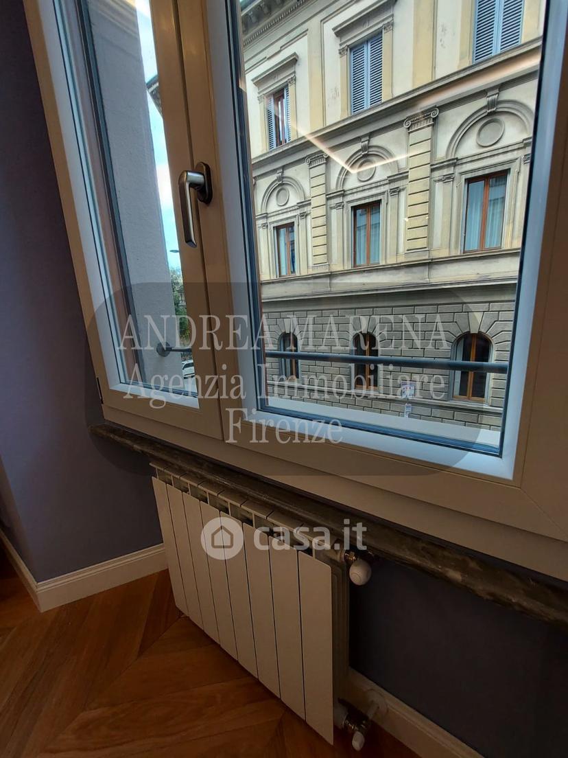 Trilocale in Via Camillo Cavour — foto 18 di 39