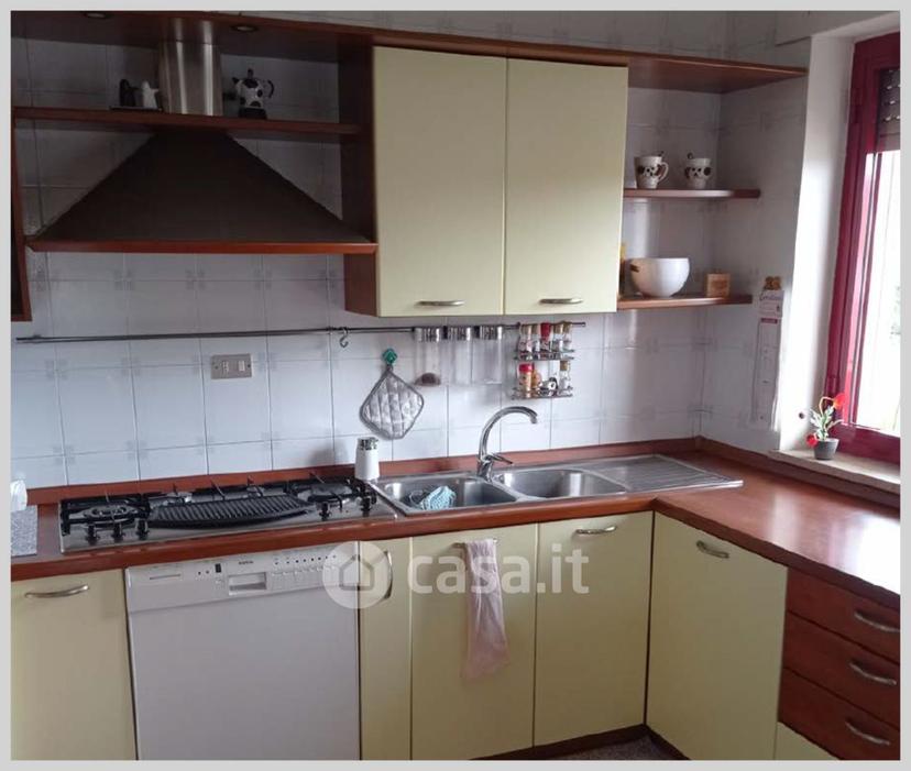 Appartamento in Via Magna Grecia — foto 32 di 32