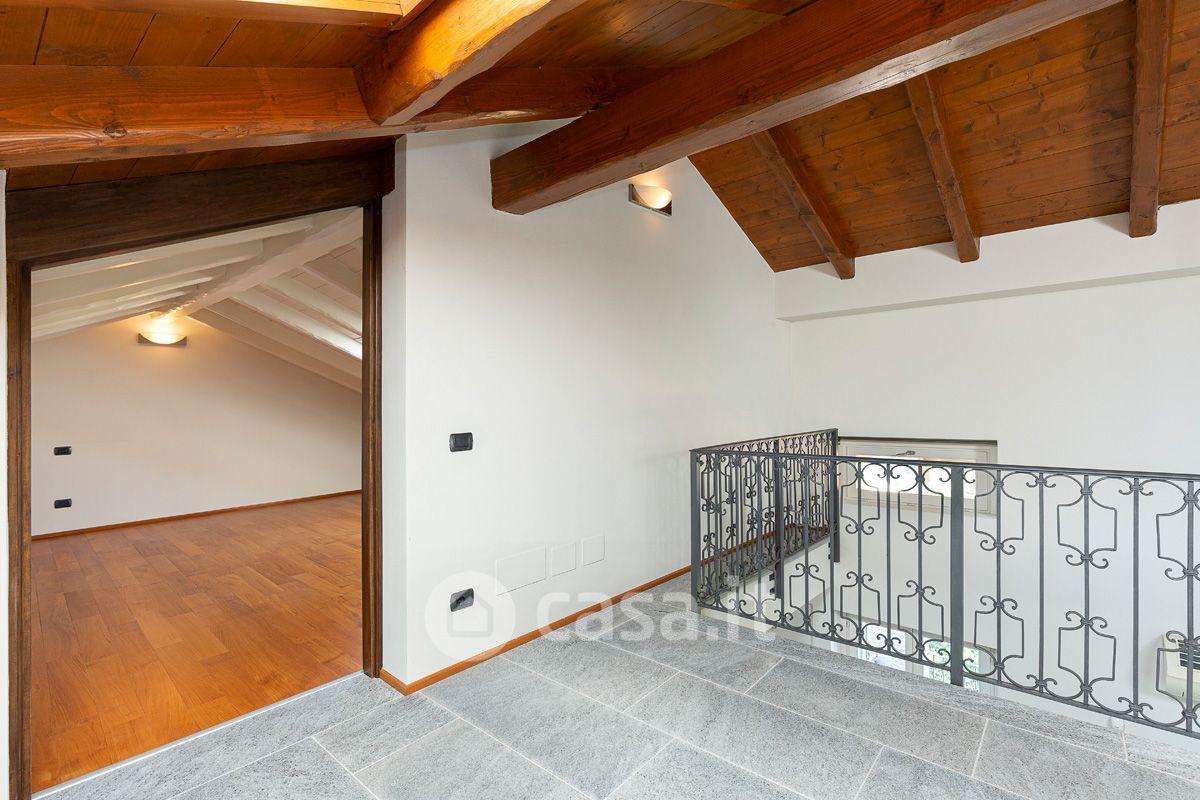 Appartamento in Via Grigioni 32