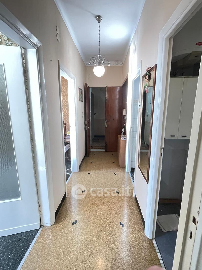 Trilocale in Via Amerigo Vespucci 40 — foto 27 di 28