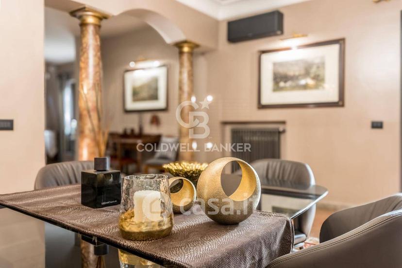 Villa in Strada Cassia Sud — foto 56 di 77