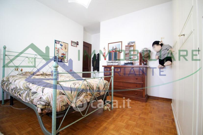 Villa in Via A. Macchi 35 — foto 25 di 28