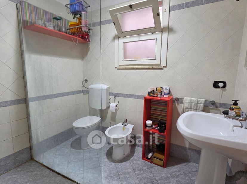 Quadrilocale in Via Toma 19 — foto 13 di 39