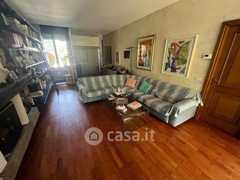 Villa in Via Val d'Ossola — foto 29 di 49