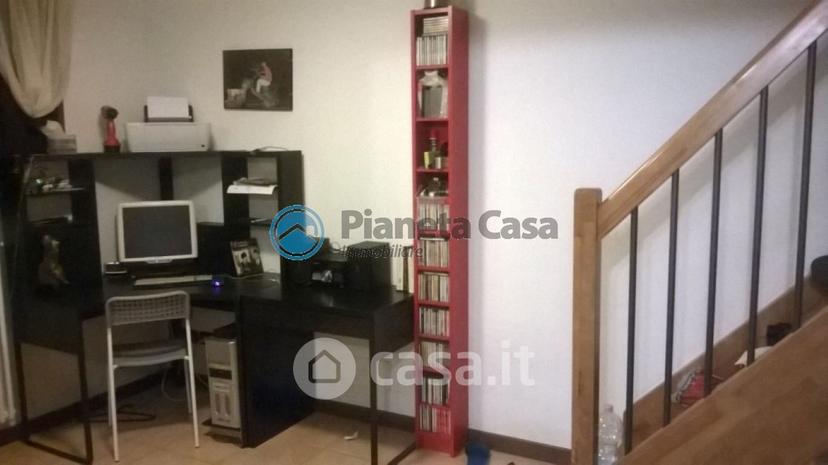 Trilocale in Via Bolzano 17 — foto 8 di 20
