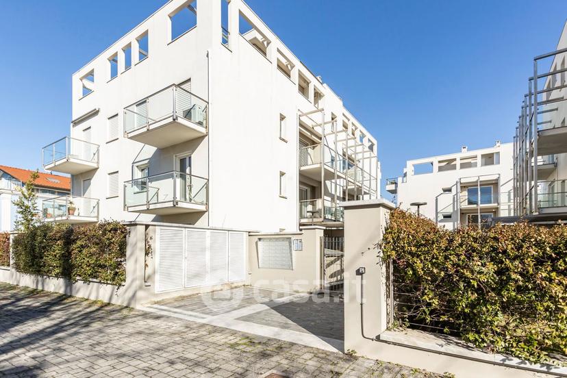 Trilocale in Via Magliano 6 — foto 11 di 15