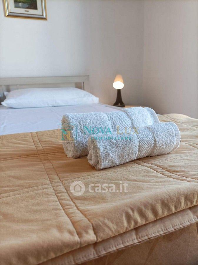 Bilocale in Via Isaia 20 — foto 3 di 11