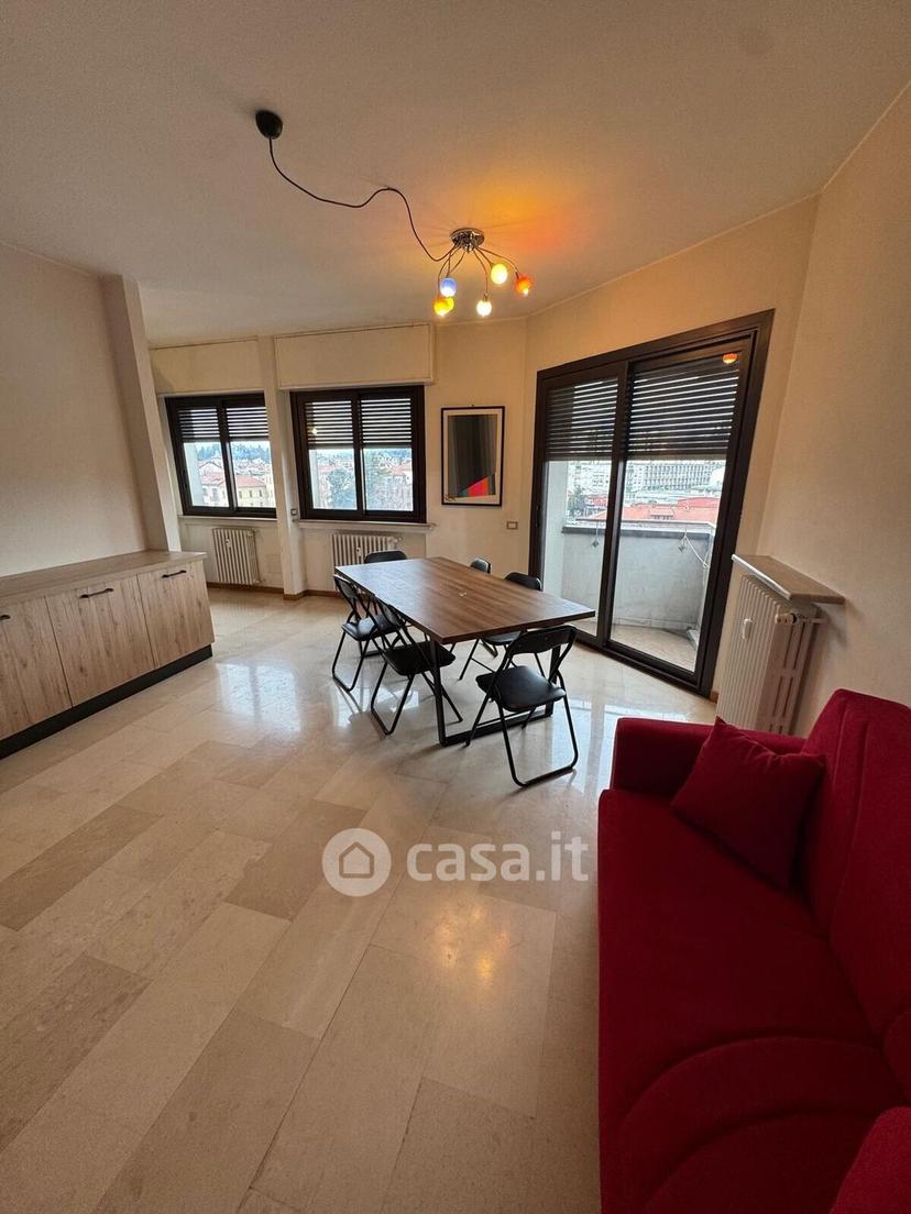 Trilocale in Via Paolo Maspero 3 — foto 4 di 27
