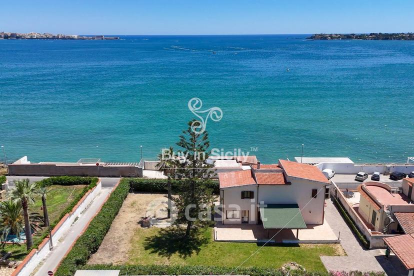 Villa in Via Lido Sacramento — foto 34 di 47