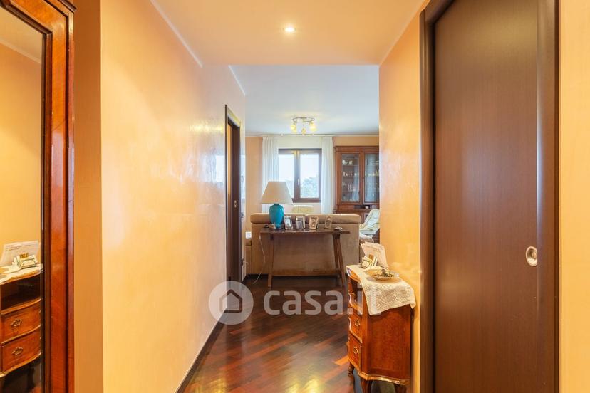 Trilocale in Via Nino Bixio — foto 9 di 29